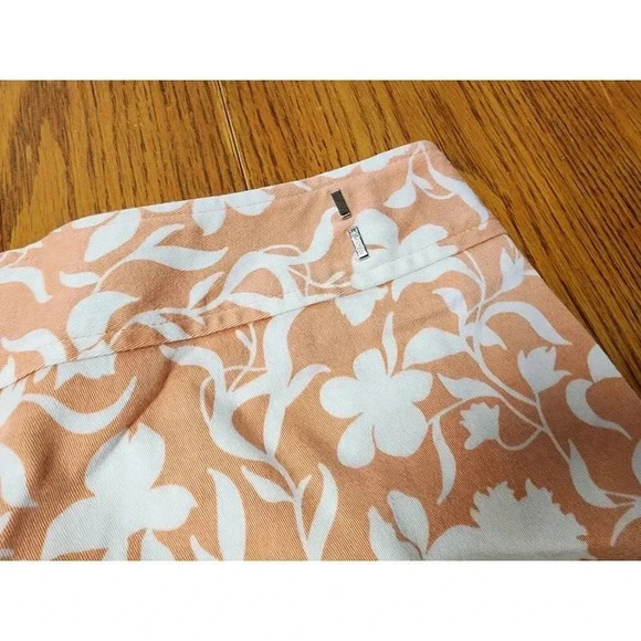 ANN TAYLOR IVORY PEACH FLORAL SKORT SIZE 14 - Picture 5 of 8